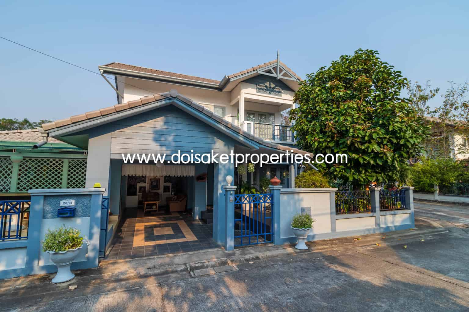 Doi Saket-DSP-(HS291-03) One-of-a-Kind 2-Storey Family Home for Sale in a Moo Ban in Doi Saket
