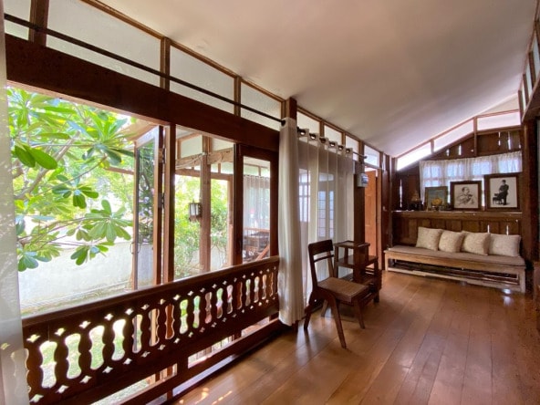 A charming wooden Thai house for rent or sale in Sankhampeang