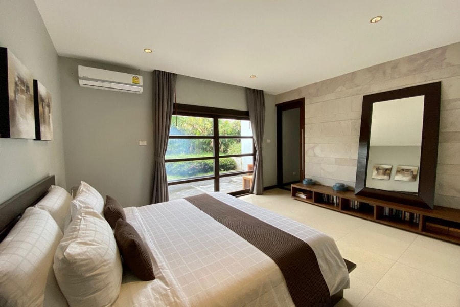 Luxury pool villa for rent in Mae Rim