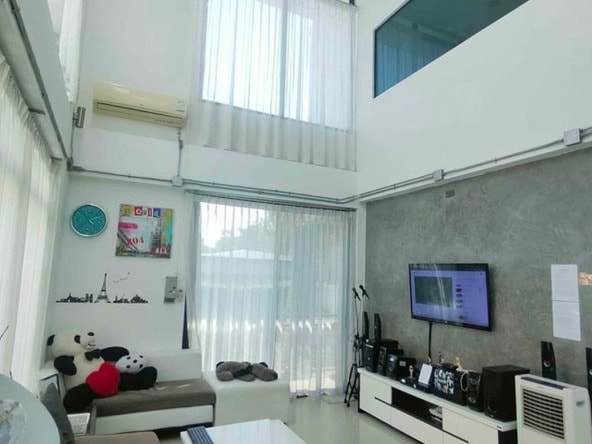 3 Bedrooms 2 storey house with private pool for rent-SM-Sta-1268