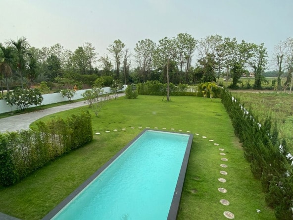 A modern home with pool for sale or rent at Green Vally Golf Course